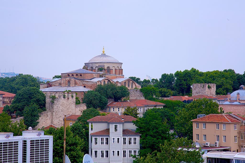 The Istanbul Hotel Bagian luar foto
