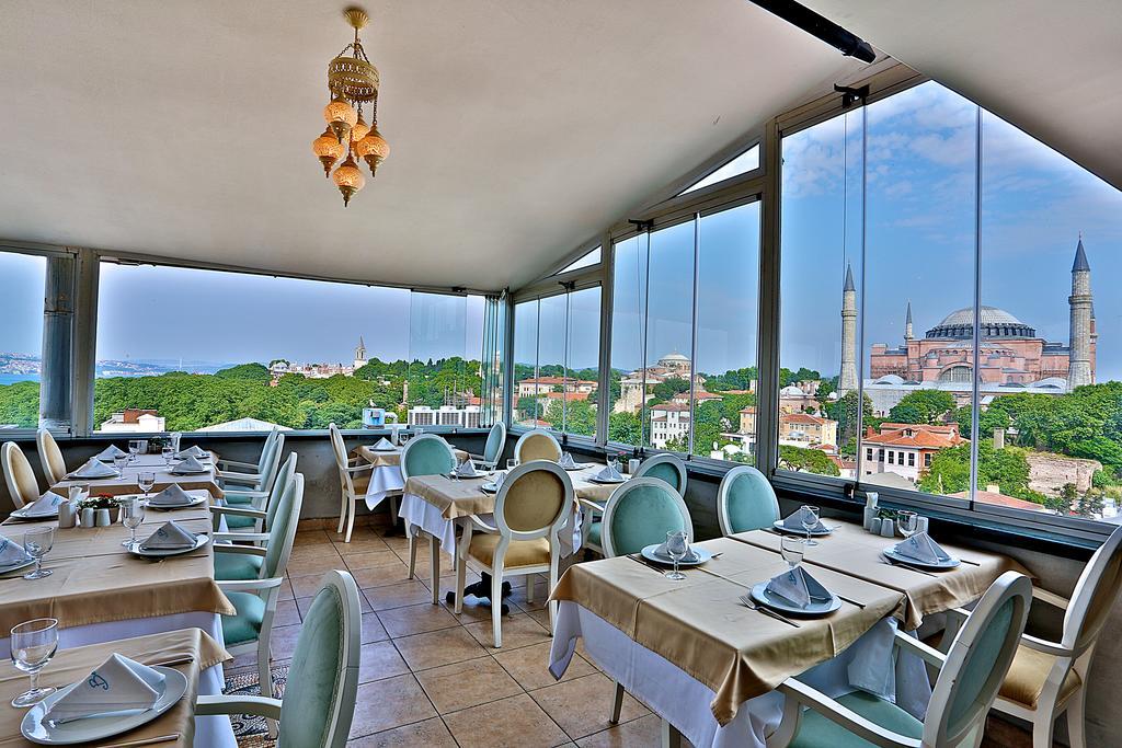 The Istanbul Hotel Bagian luar foto