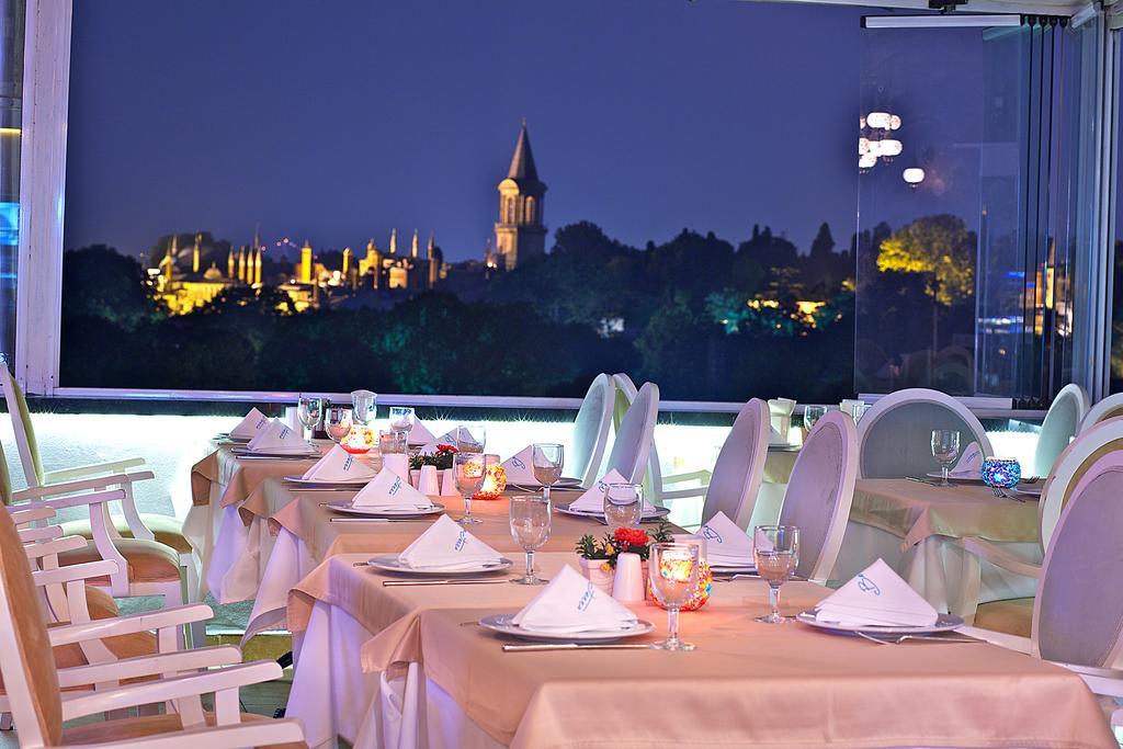 The Istanbul Hotel Bagian luar foto