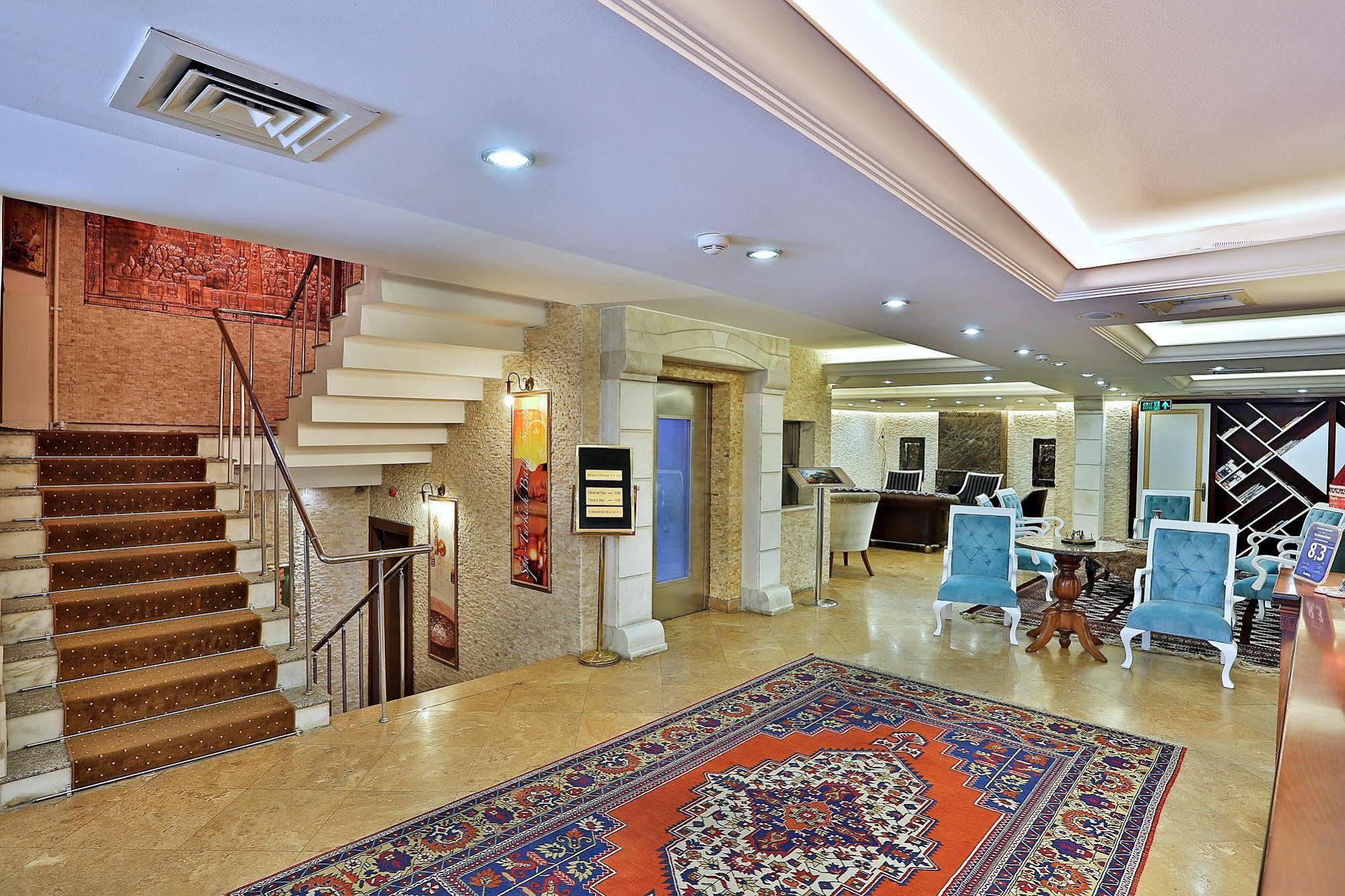 The Istanbul Hotel Bagian luar foto